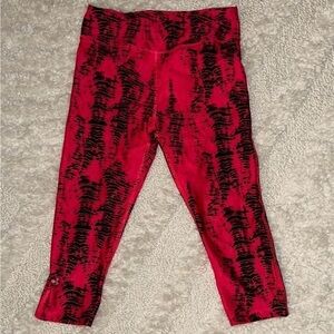 Stylish Red and black Under Armour women’s Leggings